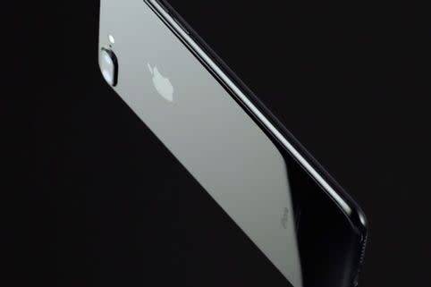 Apple iPhone 7 Plus 128gb Matte/Jet Black 12 month warranty See pics