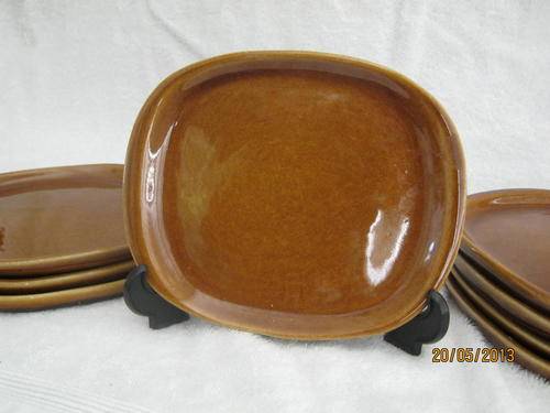 Set of 8 G C Ware (South Africa) Rounded Rectangular Cake Plates