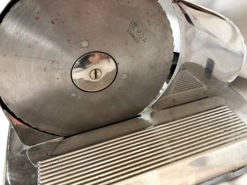 VINTAGE BERDA BREAD SLICER
