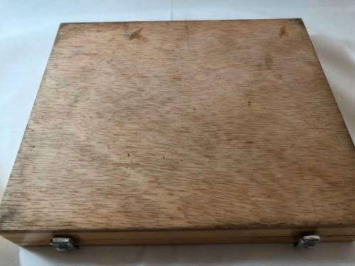 Vintage brass bullion weights in wooden box