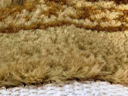 Luxurious Persian design carpet - made in Turkey - 150X50cm