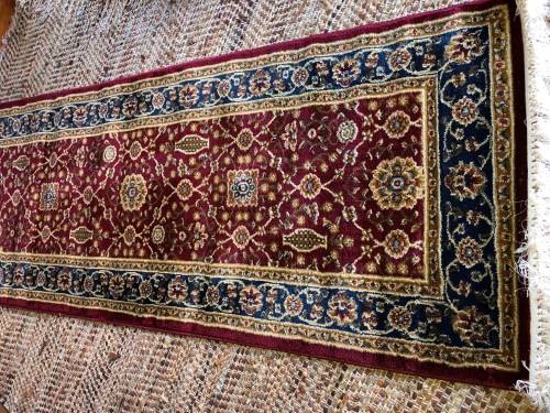Luxurious Persian design carpet runner - made in Turkey - 300X80cm