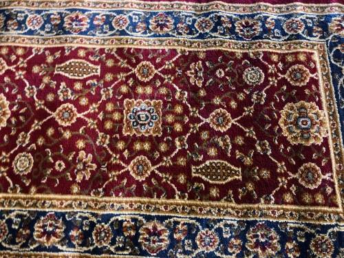 Luxurious Persian design carpet runner - made in Turkey - 300X80cm