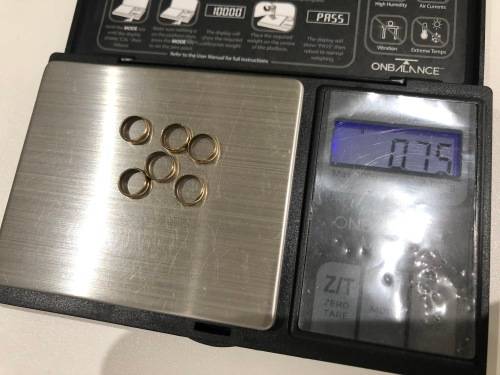 6 9ct Gold friendship rings for a necklace or bracelet