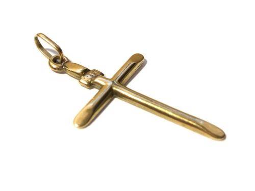 Stunning solid 9ct gold pendant