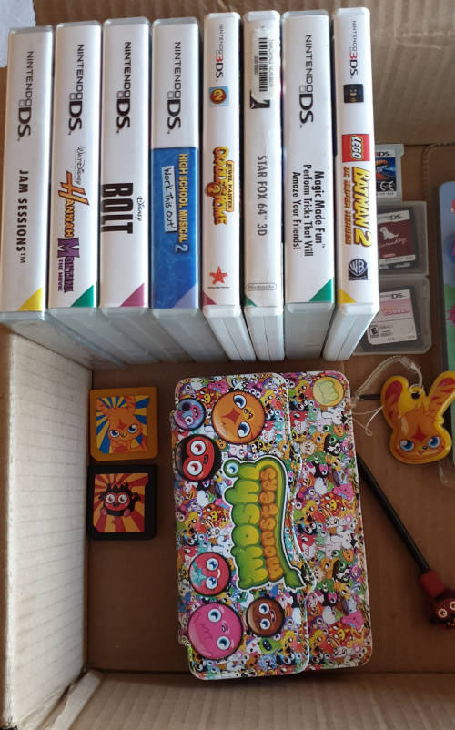 Nintendo 3DS and DS Games and Accessories Pack Used