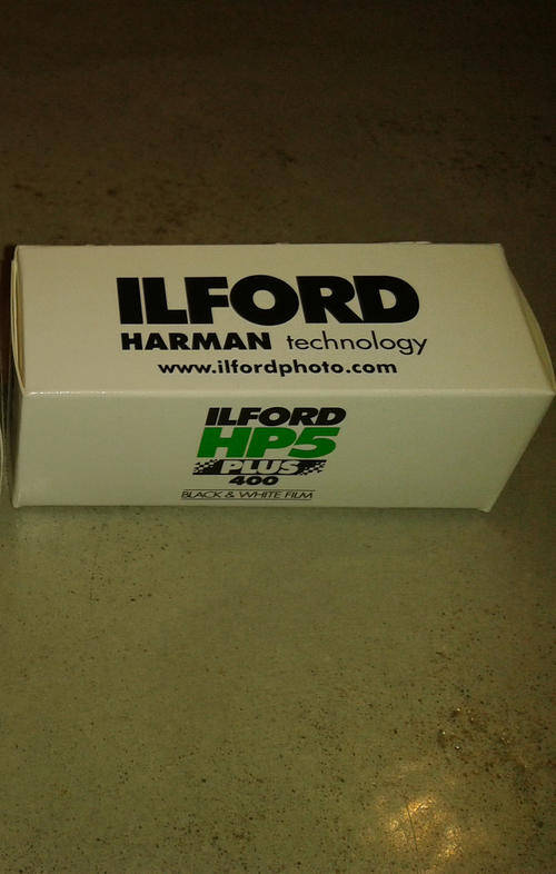 ILFORD HP5 PLUS 400 ASA 120mm Black and white film