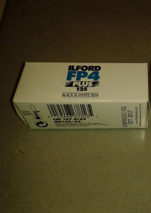 ILFORD FP4 PLUS 125 ASA 120mm Black and white film