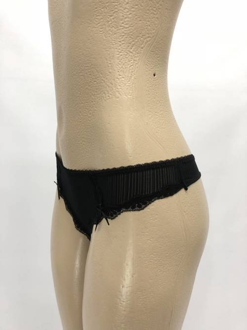Size XL lace panty black