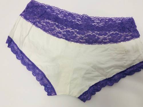 Size XXL lace panty white