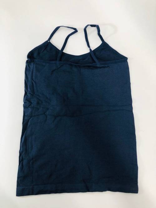 size M cotton top blue
