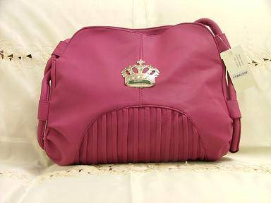 "STUNNING FASHION HANDBAG***CRAZY***R1***NO RESERVE"