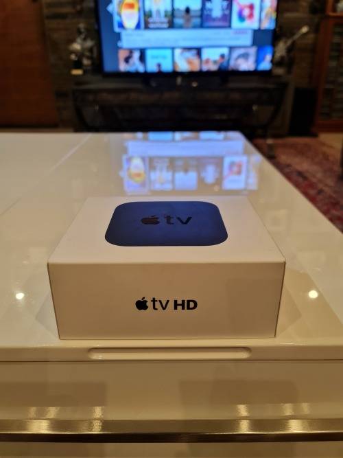Apple TV 4th Generation Media Streaming Player