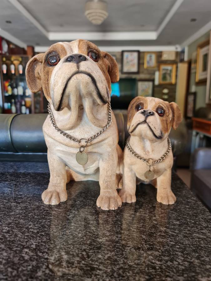 Leonardo Collection of a Bulldog and Puppy Ornament