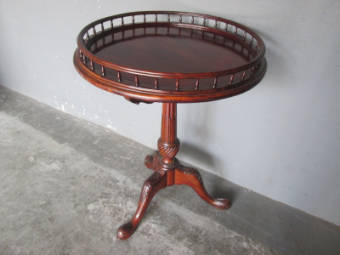 Antique Occasional Round Table