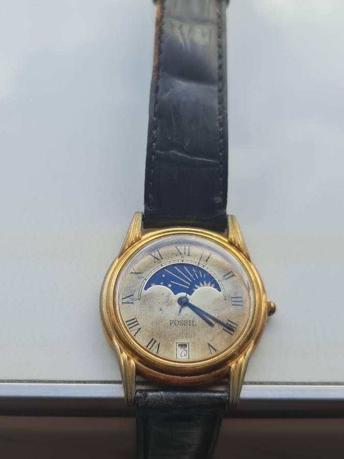 Vintage Fossil Mens Watch Model FM-1854