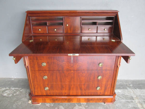 Antique Victorian mahogany Bureau