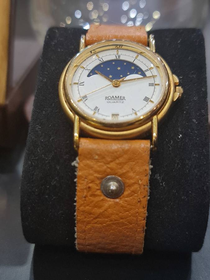 Roamer Quartz Moonphase Vintage Lady`s Watch