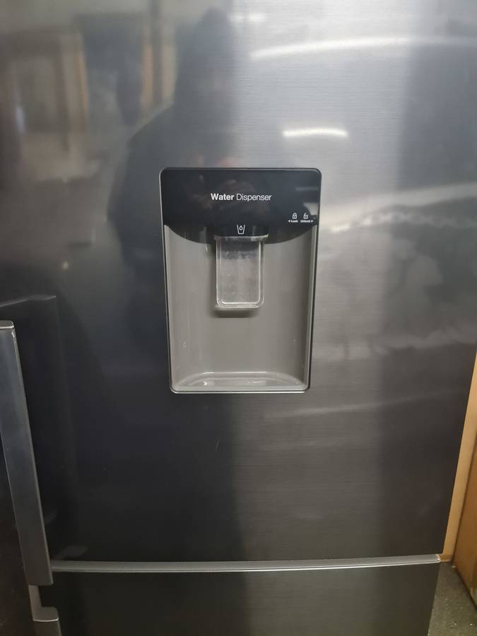 Samsung 329L Silver Combi Fridge- RB31HWJ3DSS