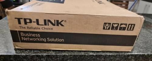 TP-Link T1700X-16TS JetStream 12-Port Gigabit Stackable Smart Switch with 4 10G SFP+