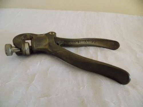 SAW BLADE SETTER ECLIPSE NO 77