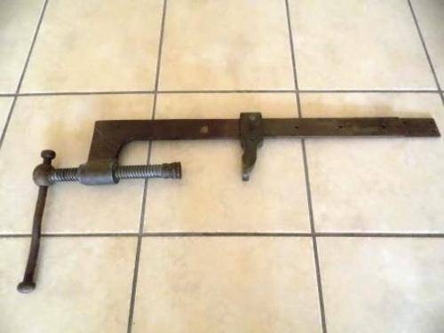 STEEL AND BRASS WOOD CLAMP