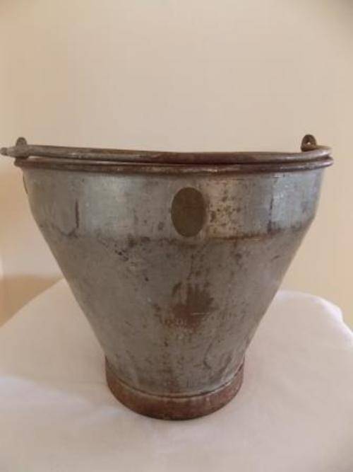 TSP MILK BUCKET 2 GAL