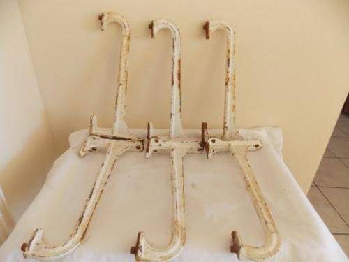 6 CAST IRON BASIN HANDLES