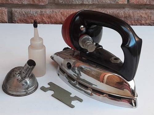 Tilley Domestic Kerosene/Paraffin Iron