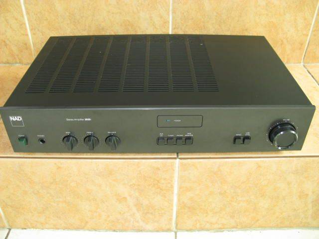 NAD Stereo Amplifier 3020i