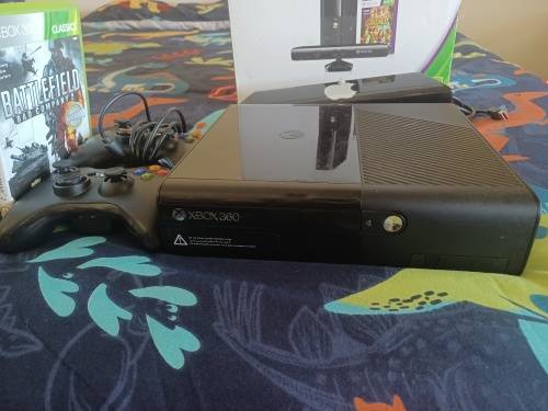 Xbox 360 with kinect plus 19 games