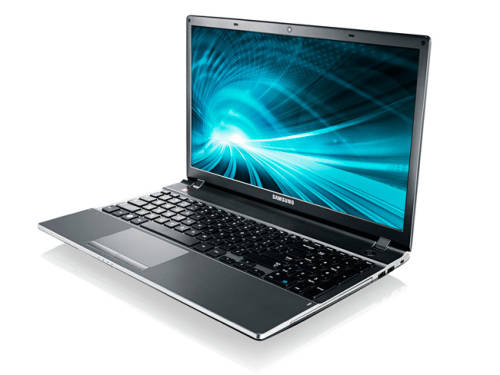SAMSUNG NP550 INTEL CORE i7-3630QM, 8GB RAM, 1TB HARD DRIVE,BLU-RAY &DVDWR, 1GB GRAPHICS, WIN 8