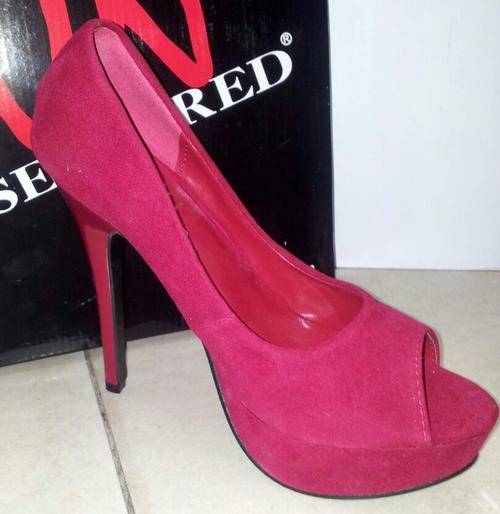 ***LATE ARRIVAL***** ORIGINAL UNSENSORED SUEDE PEEP TOES*****
