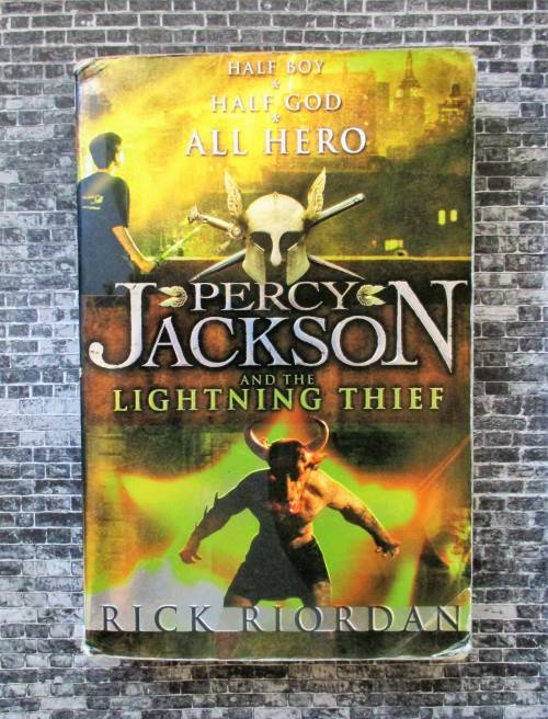 The Lightning Thief (Percy Jackson and the Olympians #1) by Rick Riordan