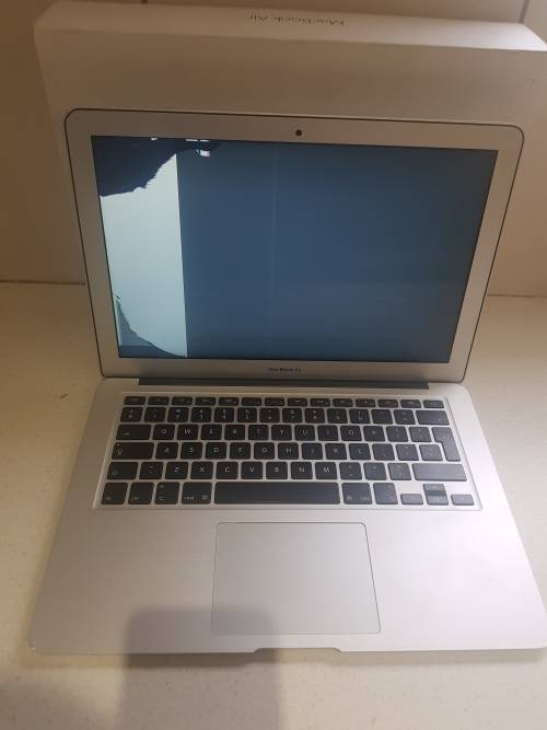 Apple MacBook Air Core i5 2017 Model **128SSD ** 8GB Ram ** Cracked LCD**