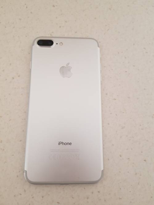 Apple iPhone 7 Plus / 32GB / Great condition/ Late entry