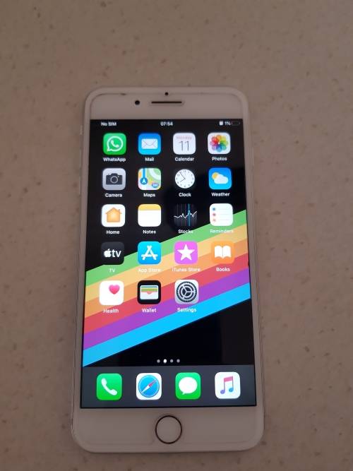 Apple iPhone 7 Plus / 32GB / Great condition/ Late entry