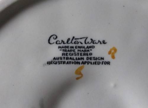 SHORT PERIOD SPECIAL - R70 BOX SPECIAL - DECORATIVE PLATES