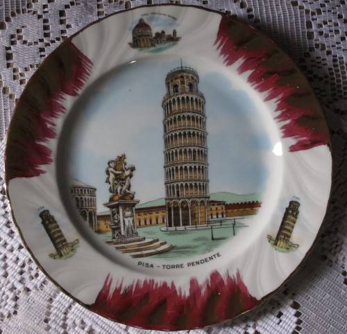 SHORT PERIOD SPECIAL - R70 BOX SPECIAL - DECORATIVE PLATES