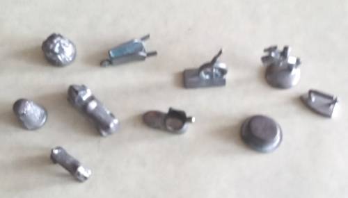 Vintage metal monopoly pieces x 10.