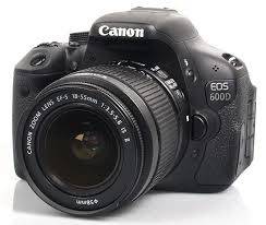 Canon 600D with 18-55mm MACRO IS II