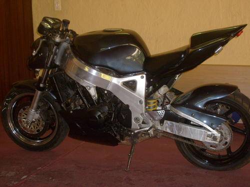 Honda CBR 900RR Fireblade