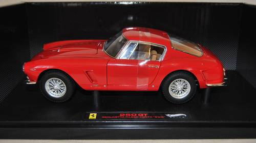 1:18 Hot Wheels Elite Ferrari 250 GT SWB