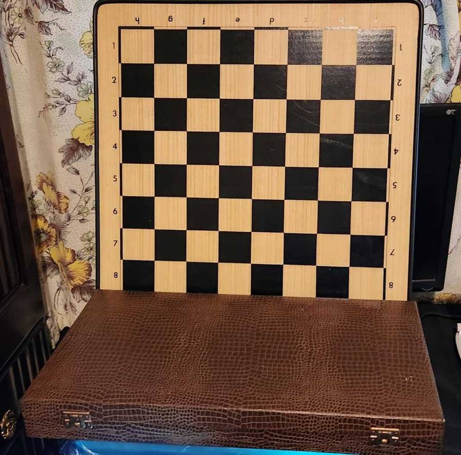 Vintage chess Set