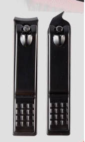 8 PIECE MANICURE SET