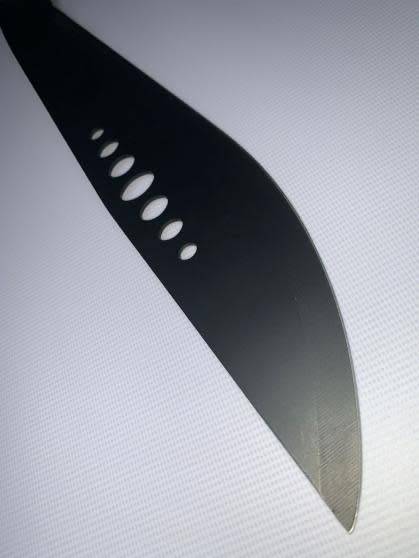 Curved machete