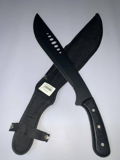 Curved machete
