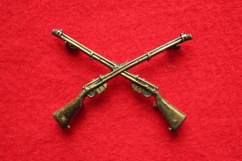 Rhodesian B S A P Marksman Arm badge
