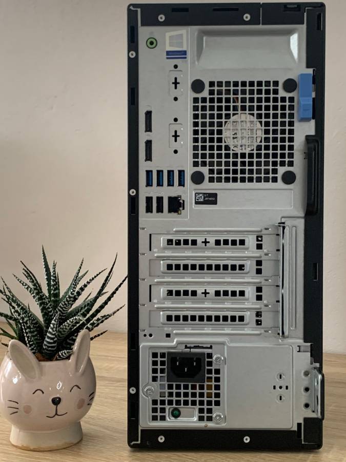 DELL OptiPlex 5060 MT Core i5-8th Gen-256GB M.2 SSD - 16MB RAM - Windows 11 Pro - *MINT CONDITION