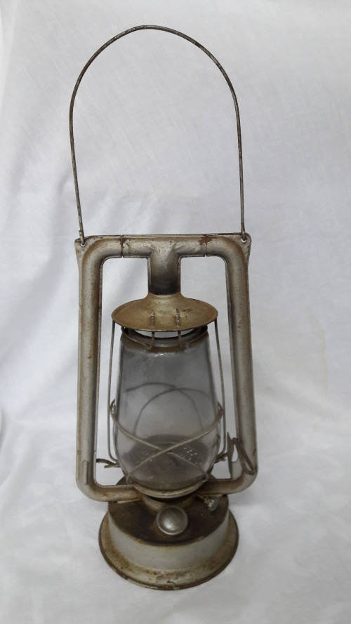 chalwyn lamp